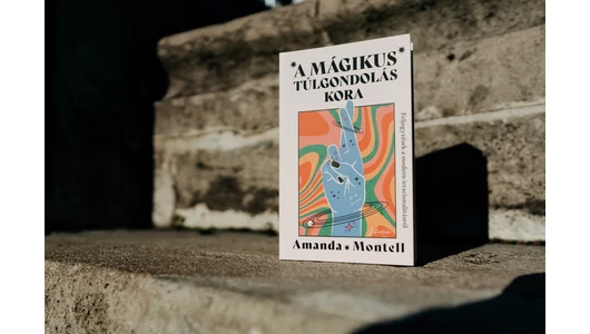 Manapság nagy dolog, ha valaki úgy akarja megérteni a világot, hogy ebben másoknak is segítsen
